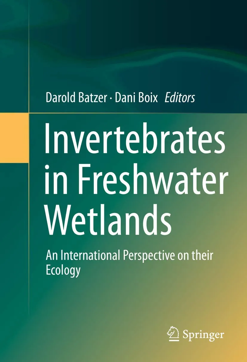Invertebrates in Freshwater Wetlands | Hardcover