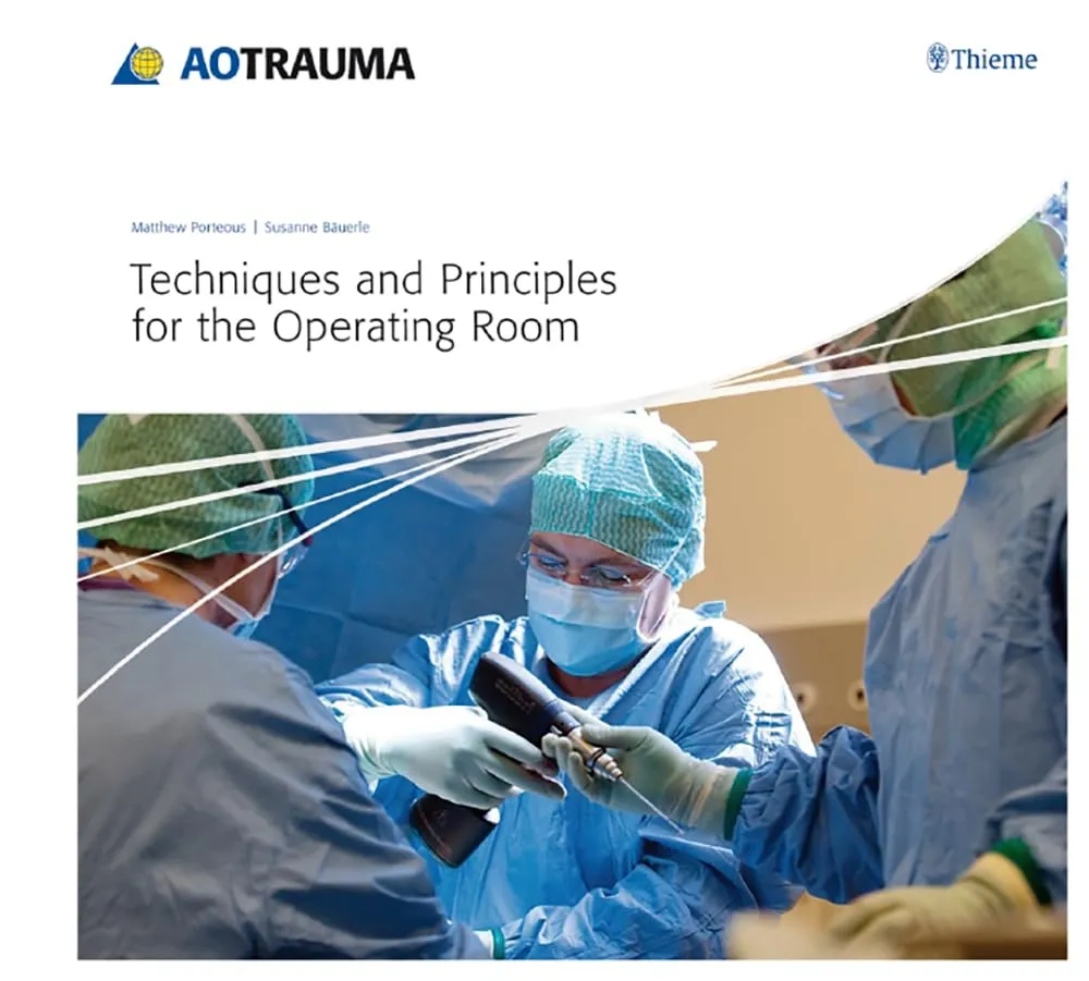 Techniques and Principles for the Operating Room | Hardcover